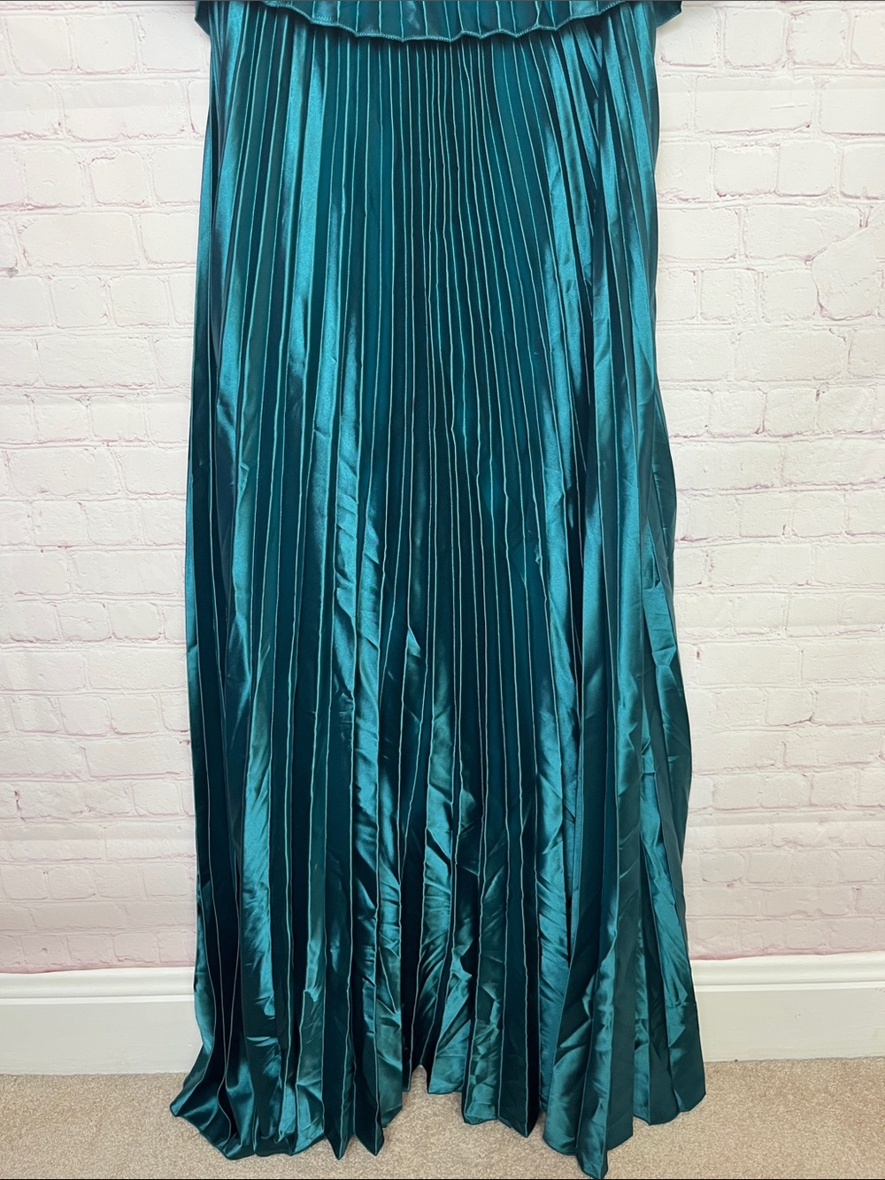 Dark Teal Green Off Shoulder Pleated Dress - Picture 4 of 11